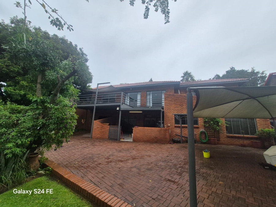 4 Bedroom Property for Sale in Safari Gardens North West